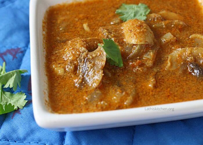 Mushroom Curry with roasted coconut (Stovetop and Instant Pot method