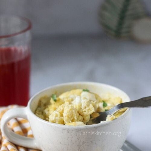 Scrambled eggs in a mug Microwave scrambled eggs Lathi's Kitchen