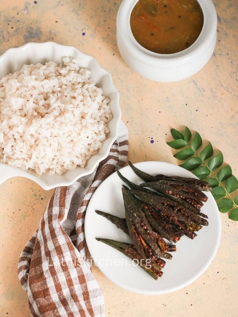 Head shot of stuffed okra in a plate.