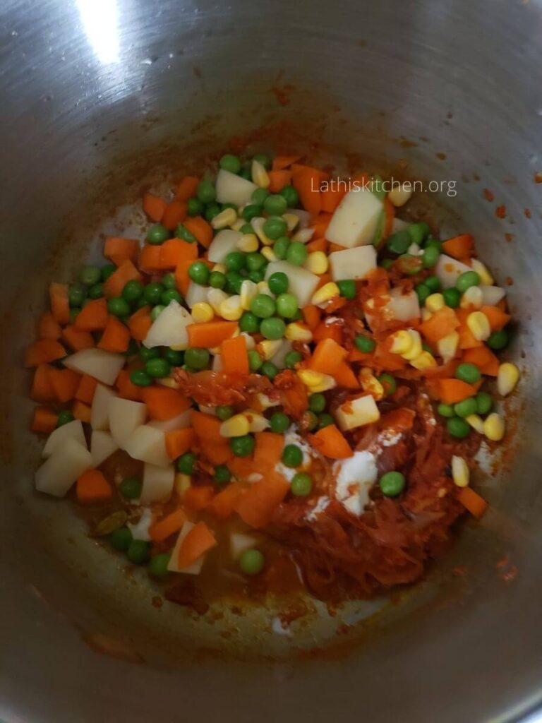 Vegetables added along with sauteed tomato and spices.