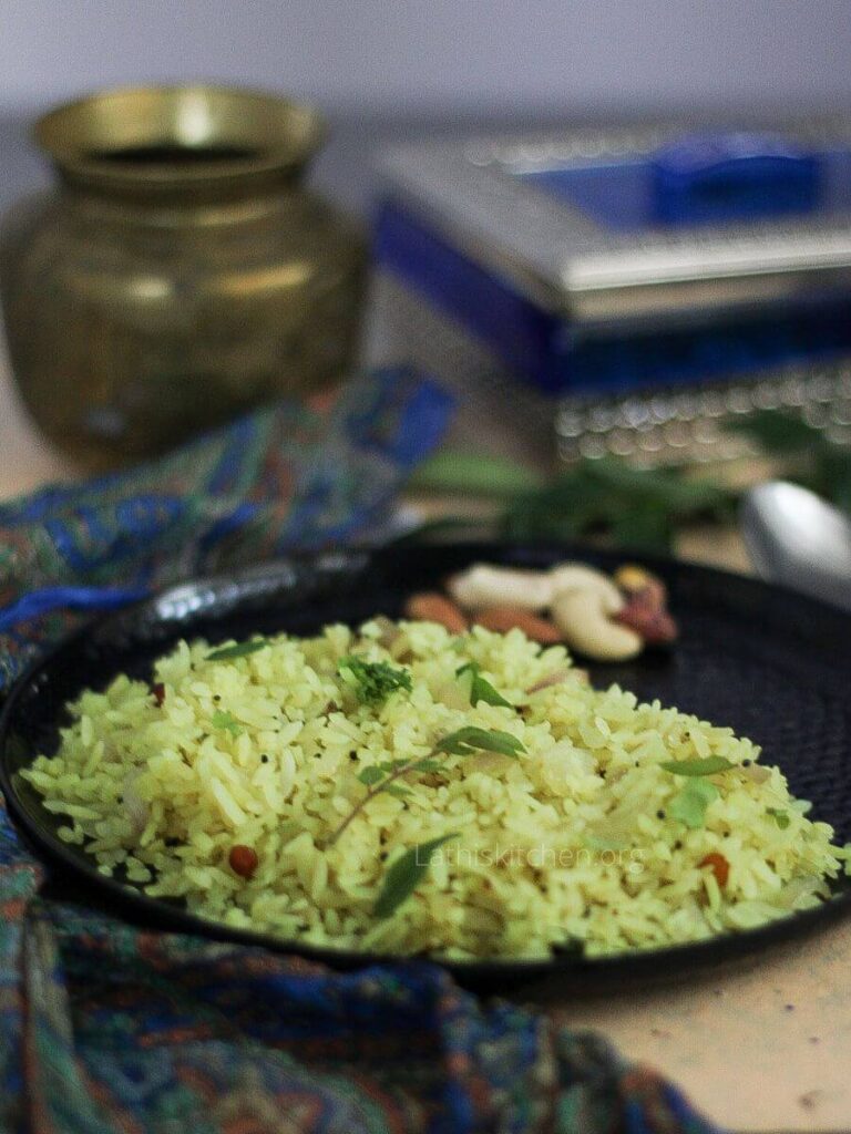 A plate of aval upma.