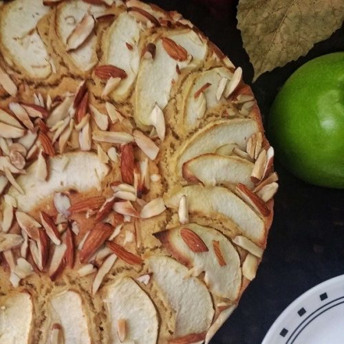 Whole Wheat Apple Almond Cake,Apple,Cake,Baking,Fall,Almonds,Snack,Dessert,Kids