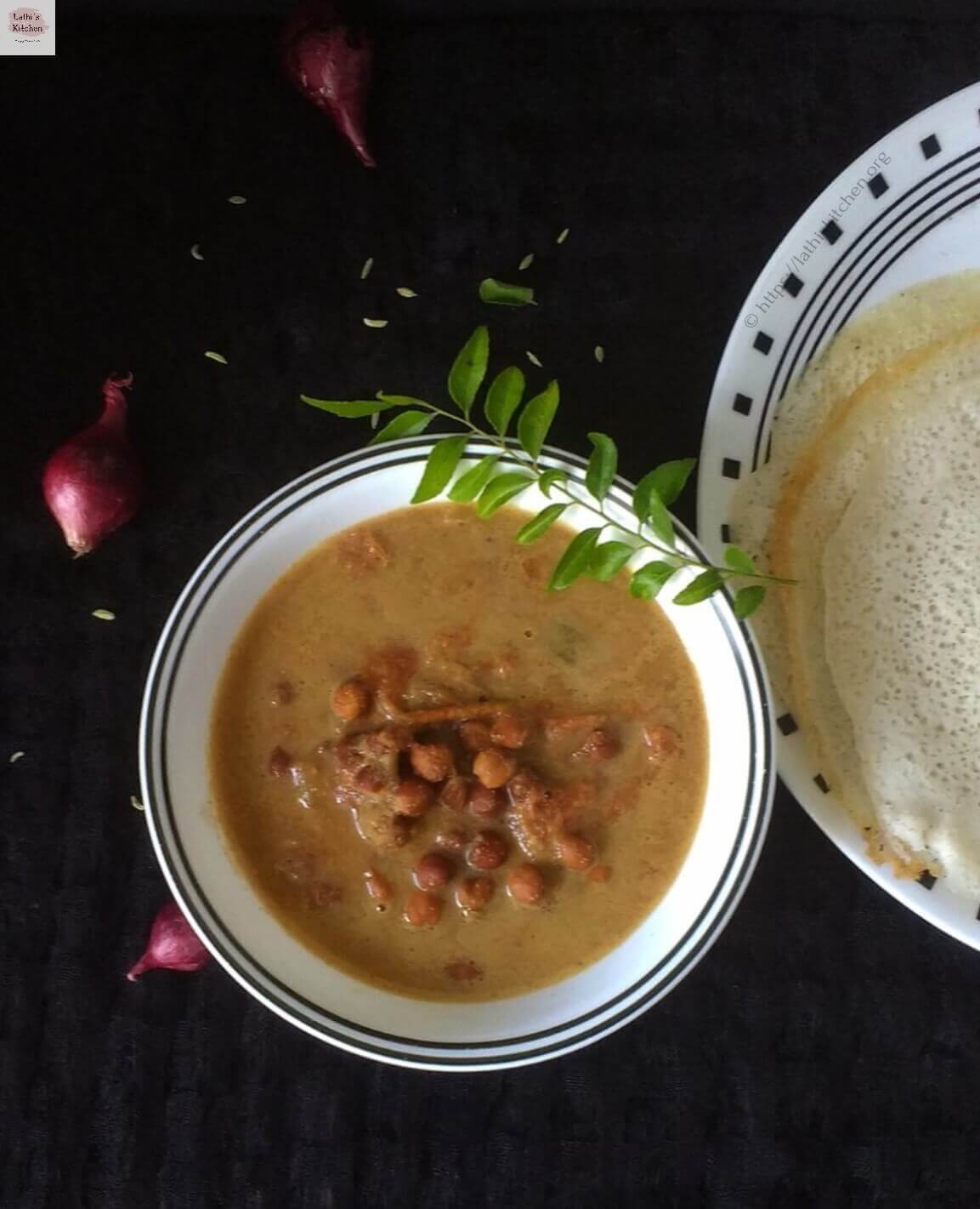 A bowl of Kerala kadala curry with appam in a plate.
