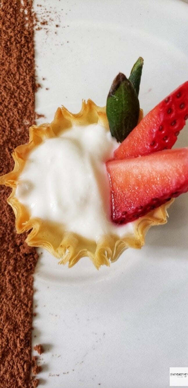 Phyllo Dessert Cups Recipes Phyllo Cups with Yogurt Filling Lathi's