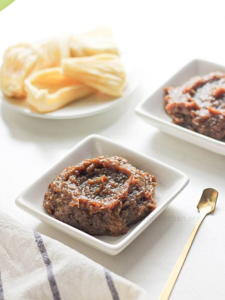Chakka varattiyathu on a plate.